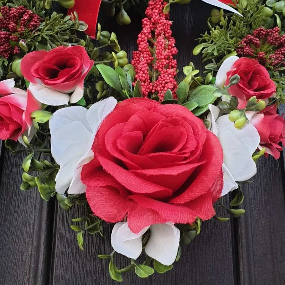 Heart Wreath Red Green Roses Wall Hanger Door Home Office Valentine Decoration